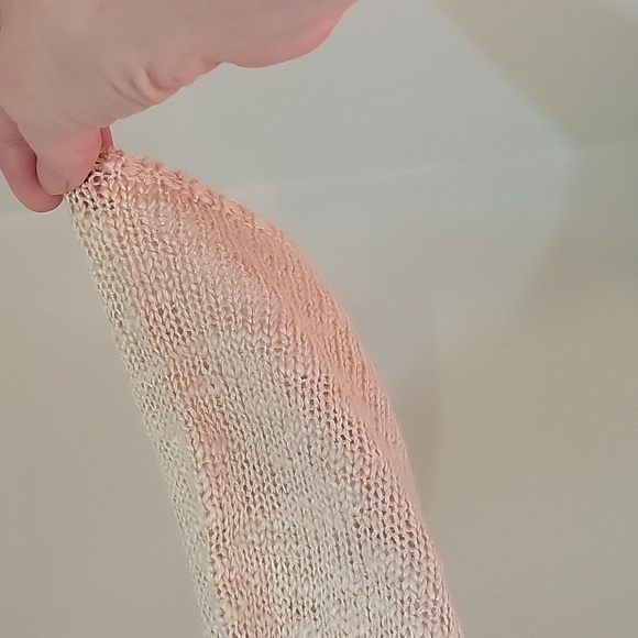 ONE WORLD cardigan knitted sweater in red and beige.  Size is Large - Picture 8 of 10